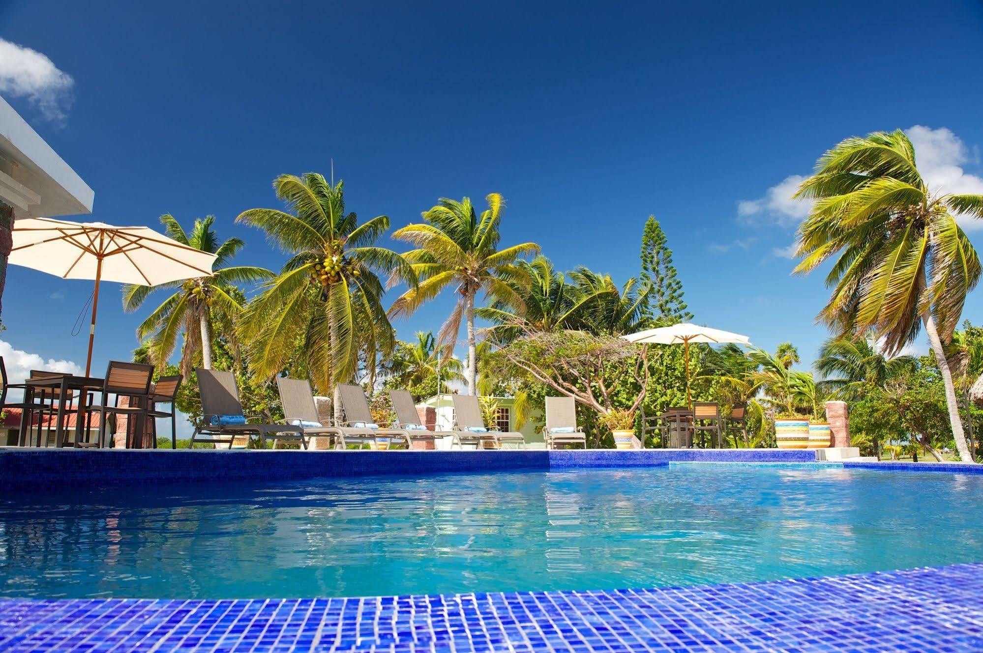Turneffe Atoll Blackbird Caye Resort מראה חיצוני תמונה