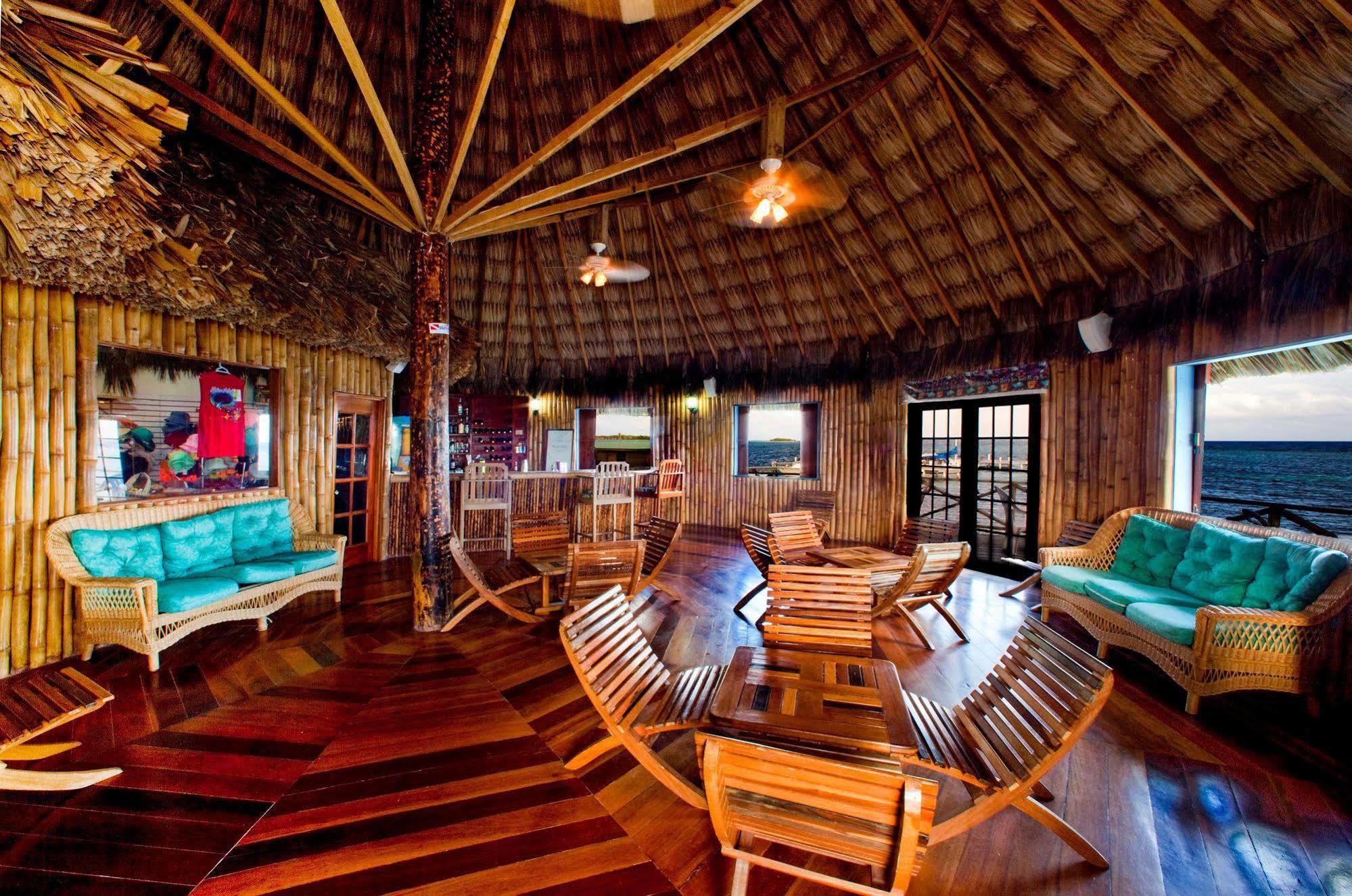 Turneffe Atoll Blackbird Caye Resort מראה חיצוני תמונה